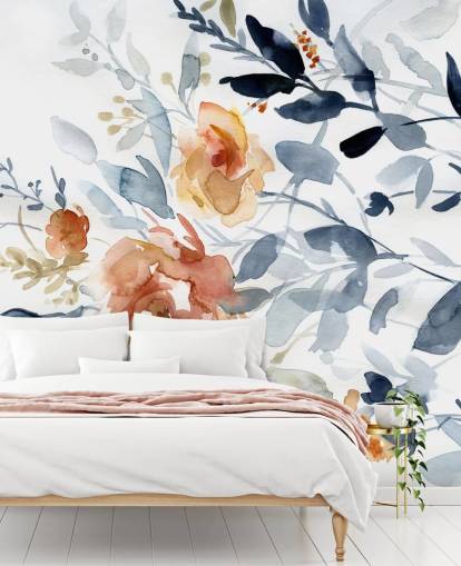 Blumentapete in Blau und Lachs namens Flowering Branches von Carol Robinson für Schlafzimmer