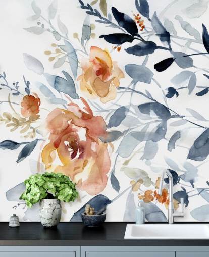 Blumentapete in Blau und Lachs namens Flowering Branches von Carol Robinson für Schlafzimmer