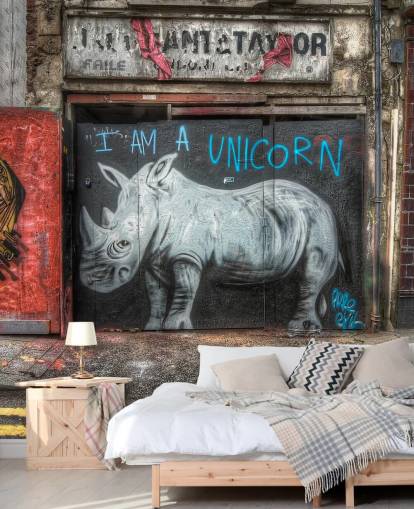 mural de papel pintado con aerosol personalizable llamado Be What You Want to Be de Nick Jackson para dormitorios u oficinas