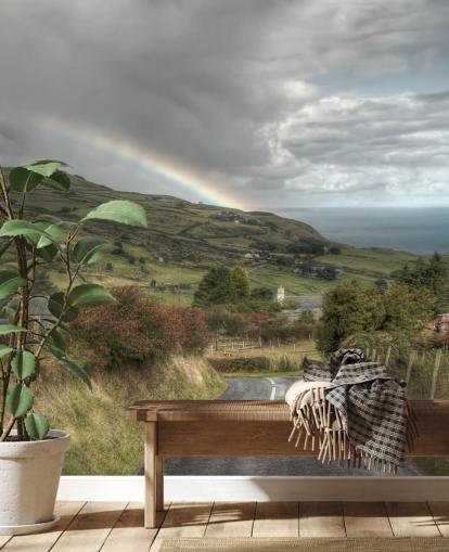 Stormachtige regenboog in landelijke muurschildering