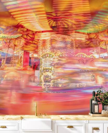 papier peint carrousel rouge flou