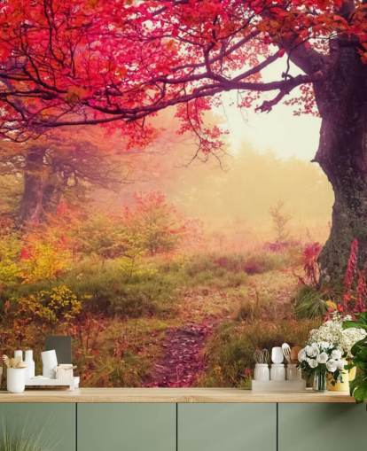 carta da parati murale con albero personalizzabile rosso e verde chiamata Autumn Forest Meadow per camere da letto e salotti