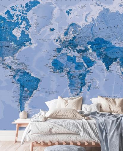 mural azul personalizable de papel pintado de mapa mundial llamado World Map Blue para dormitorios y salas de estar