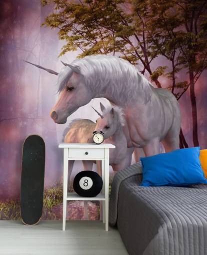 Eenhoorn en zijn veulen in Pink Forest Wall Mural