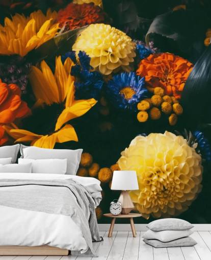 Orange und gelbe Blumen bemalte Tapete Orange und gelbe Blumen bemalte Tapete