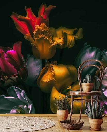 donkere bloemenbehangmuurschildering genaamd Exotic Blooms voor slaapkamers en woonkamers donkere bloemenbehangmuurschildering genaamd Exotic Blooms voor slaapkamers en woonkamers