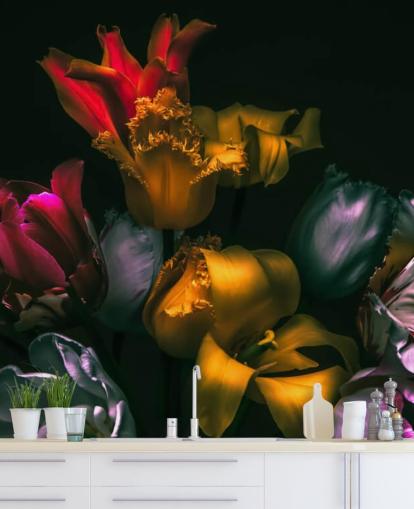 dunkles Blumentapetenwandbild namens Exotic Blooms für Schlafzimmer und Wohnzimmer dunkles Blumentapetenwandbild namens Exotic Blooms für Schlafzimmer und Wohnzimmer