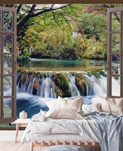 Kleiner Wasserfall vom Fenster aus gesehen Fototapete Kleiner Wasserfall vom Fenster aus gesehen Fototapete