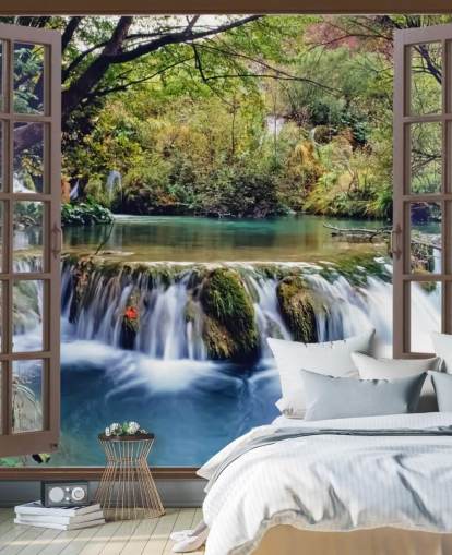 Kleiner Wasserfall vom Fenster aus gesehen Fototapete Kleiner Wasserfall vom Fenster aus gesehen Fototapete