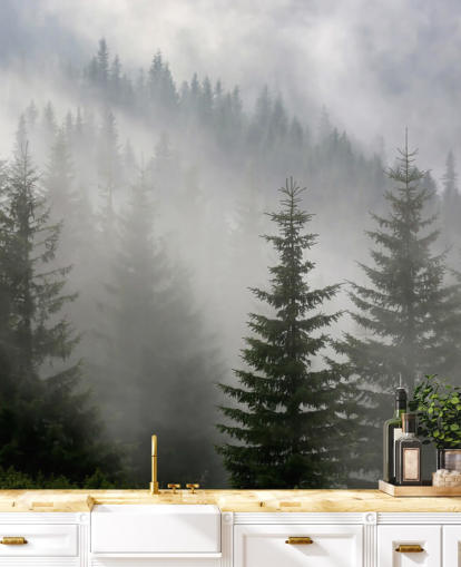 mørkegrønt tilpasset skogstapetveggmaleri kalt Pine Forest in Mist for kjøkken og spiserom mørkegrønt tilpasset skogstapetveggmaleri kalt Pine Forest in Mist for kjøkken og spiserom