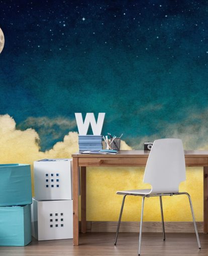 Mond und Sterne mit ockerfarbenem bewölktem Himmel Wandgemälde