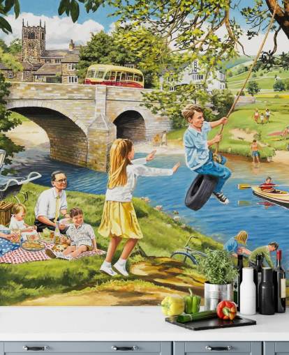 papier peint mural coloré de l'époque révolue intitulé Picnic on the Riverbank par Trevor Mitchell pour les maisons de retraite