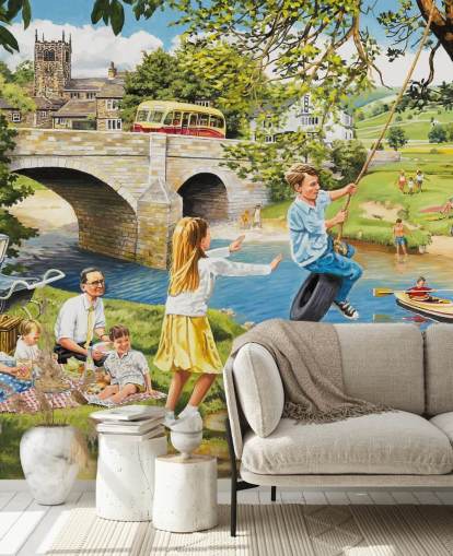 mural de papel de parede colorido da era passada chamado Picnic on the Riverbank, de Trevor Mitchell, para casas de repouso mural de papel de parede colorido da era passada chamado Picnic on the Riverbank, de Trevor Mitchell, para casas de repouso