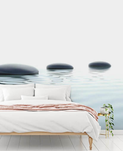 Ruhiges Wasser mit glatten Trittsteine-Tapete