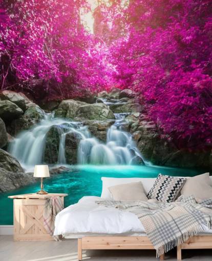 carta da parati con alberi rosa e cascata