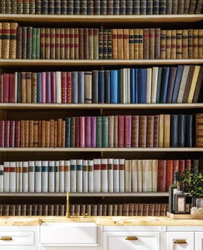 Bücherregal-Tapete namens Old Books Bookcase für Wohnzimmer, Büros und Bibliotheken