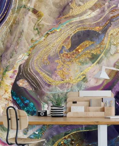 mural de papel pintado de mármol dorado y morado llamado Gold Dust Purple para dormitorios y salas de estar