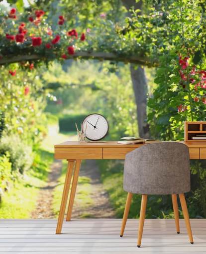 Punaiset ruusut Archway seinämaalaus