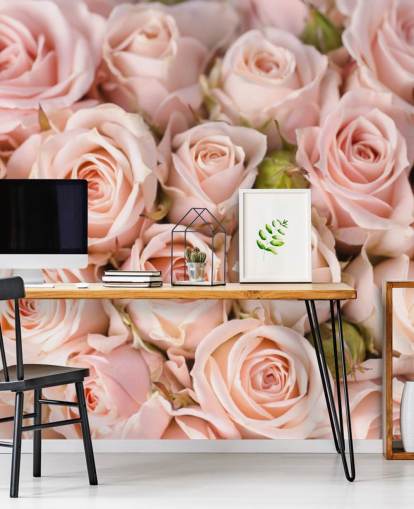 papier peint mural rose appelé Bright Pink Roses de Wallsauce pour les chambres, les salles de bain et les chambres d'enfants