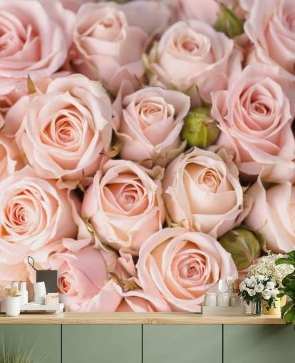 carta da parati murale con rose rosa chiamata Bright Pink Roses di Wallsauce per camere da letto, bagni e camerette per bambini