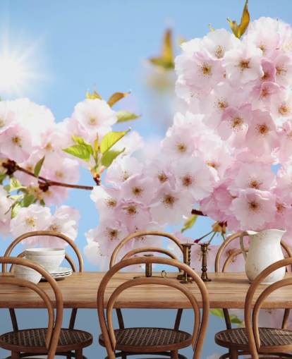 lyserød og blå blomst tapet vægmaleri kaldet Blossom imod en blå himmel til soveværelser, badeværelser og køkkener