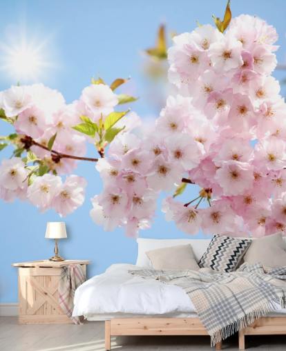 rosa och blå blomma tapet väggmålning kallad Blossom mot en blå himmel för sovrum, badrum och kök