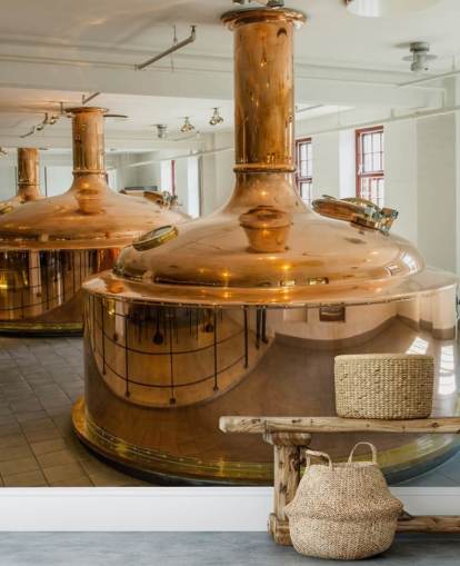 Recipientes de cobre y papel tapiz de