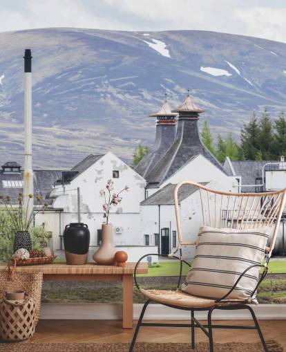 Vit destilleri i Scottish Valley Bakgrund