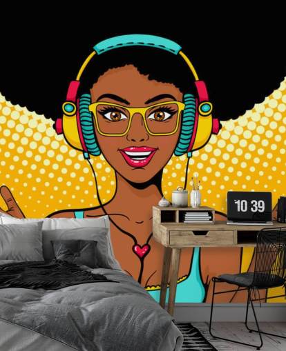 afrikansk amerikansk jente med afro iført hodetelefoner pop art tapet