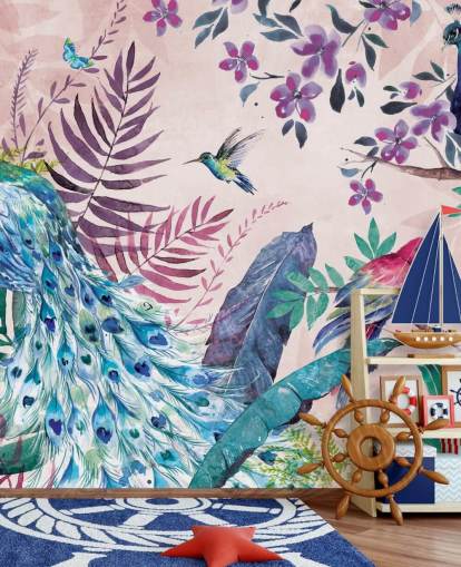 Di Brookesin violetti ja sininen trooppinen riikinkukko-taustakuvamaalaus nimeltä Tropical Peacock makuuhuoneisiin ja olohuoneisiin