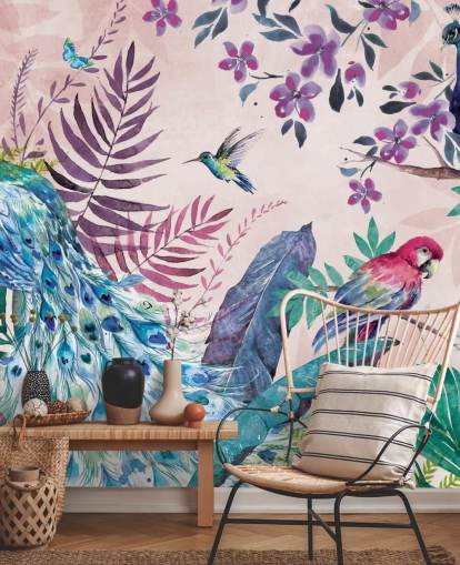 carta da parati murale con pavone tropicale viola e blu chiamato Tropical Peacock di Di Brookes per camere da letto e salotti
