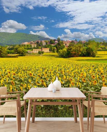 Girasoli in un campo con carta da parati rustica