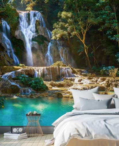 giungla con carta da parati laguna blu e cascata