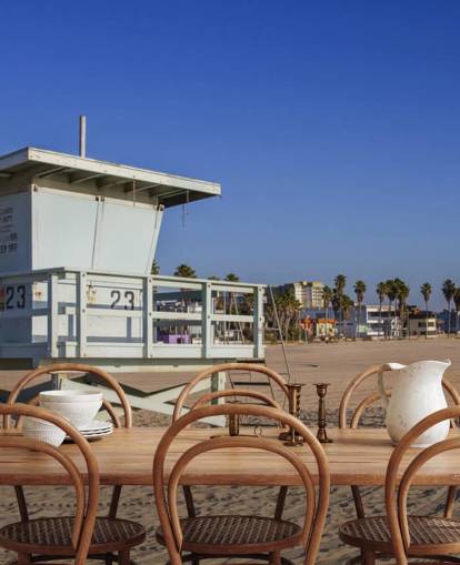 Beach White Lifeguard Hut Wall Mural Beach White Lifeguard Hut Wall Mural