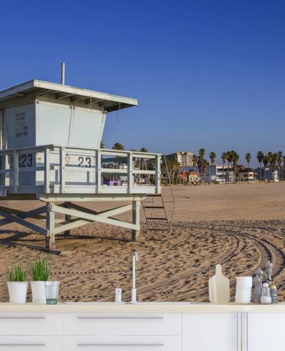 Decorazione murale con capanna del bagnino sulla spiaggia Decorazione murale con capanna del bagnino sulla spiaggia