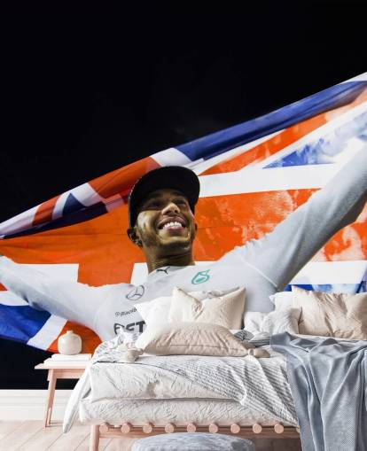 mural de papel pintado personalizable de Lewis Hamilton llamado Lewis Hamilton Abu Dhabi 14