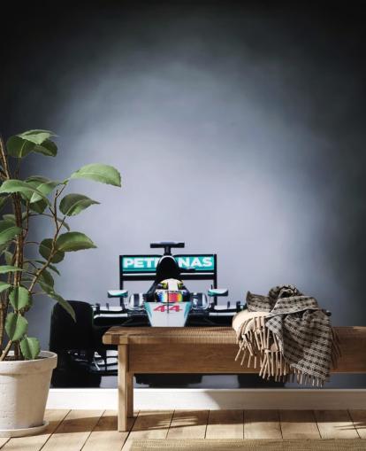 mural de papel de parede escuro personalizável de fórmula 1 chamado Lewis Hamilton Malaysia 2015 para quartos, escritórios domésticos e cavernas masculinas