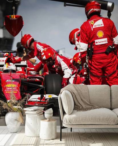 punainen mukautettava formula 1 -taustakuvamaalaus nimeltä Sebastian Vettel Malaysia 15 makuuhuoneisiin ja kotitoimistoihin