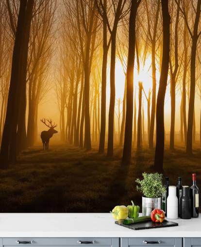 donkere aanpasbare bosbehangmuurschildering genaamd Forest Stag van 1x voor slaapkamers of keukens