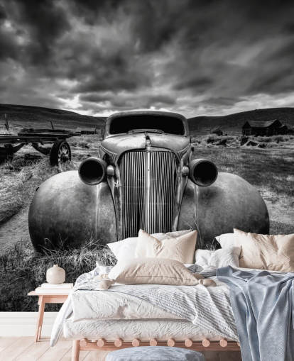 mural de papel de parede de carro vintage em preto e branco chamado Too Old to Drive by 1x - Artista Carsten Schlipf