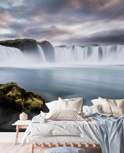 Decorazione murale con cascata grande Decorazione murale con cascata grande