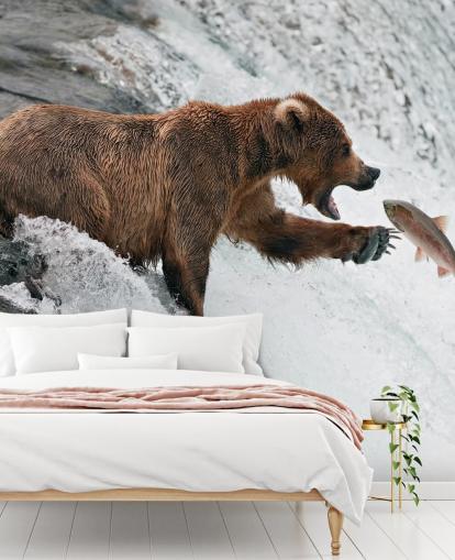bear catching fish wallpaper