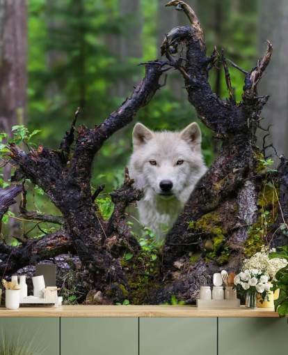 Wolf versteckt sich in Holz-Tapete