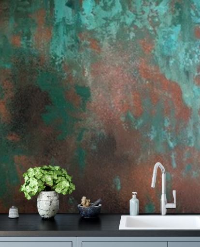 grøn og orange rusteffekt tapetmaleri kaldet Emerald Rust til stuer og soveværelser grøn og orange rusteffekt tapetmaleri kaldet Emerald Rust til stuer og soveværelser