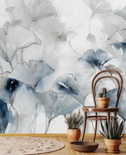 valkoinen ja sininen muokattava kukka-taustakuvamaalaus nimeltä Glorious Ginko, kirjoittanut Carol Robinson kylpyhuoneisiin ja makuuhuoneisiin