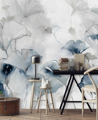 mural de papel de parede floral personalizável branco e azul chamado Glorious Ginko de Carol Robinson para banheiros e quartos mural de papel de parede floral personalizável branco e azul chamado Glorious Ginko de Carol Robinson para banheiros e quartos