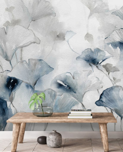 valkoinen ja sininen muokattava kukka-taustakuvamaalaus nimeltä Glorious Ginko, kirjoittanut Carol Robinson kylpyhuoneisiin ja makuuhuoneisiin