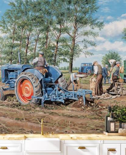 Heben des Crop Wandgemäldes von Trevor Mitchell