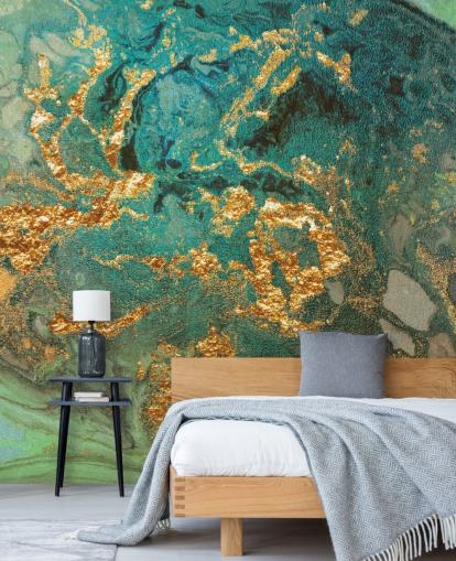 groene en gouden marmeren behangmuurschildering op maat genaamd Emerald Marble van Lara Skinner voor woonkamers groene en gouden marmeren behangmuurschildering op maat genaamd Emerald Marble van Lara Skinner voor woonkamers