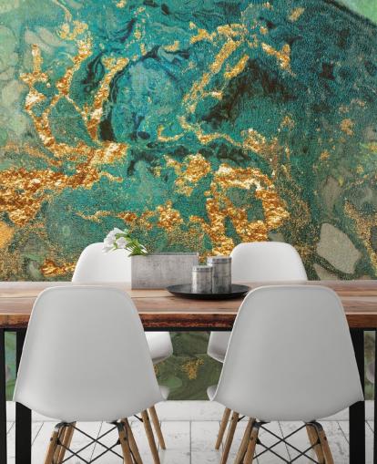 grøn og guld tilpasset marmor tapetmaleri kaldet Emerald Marble af Lara Skinner til stuer
